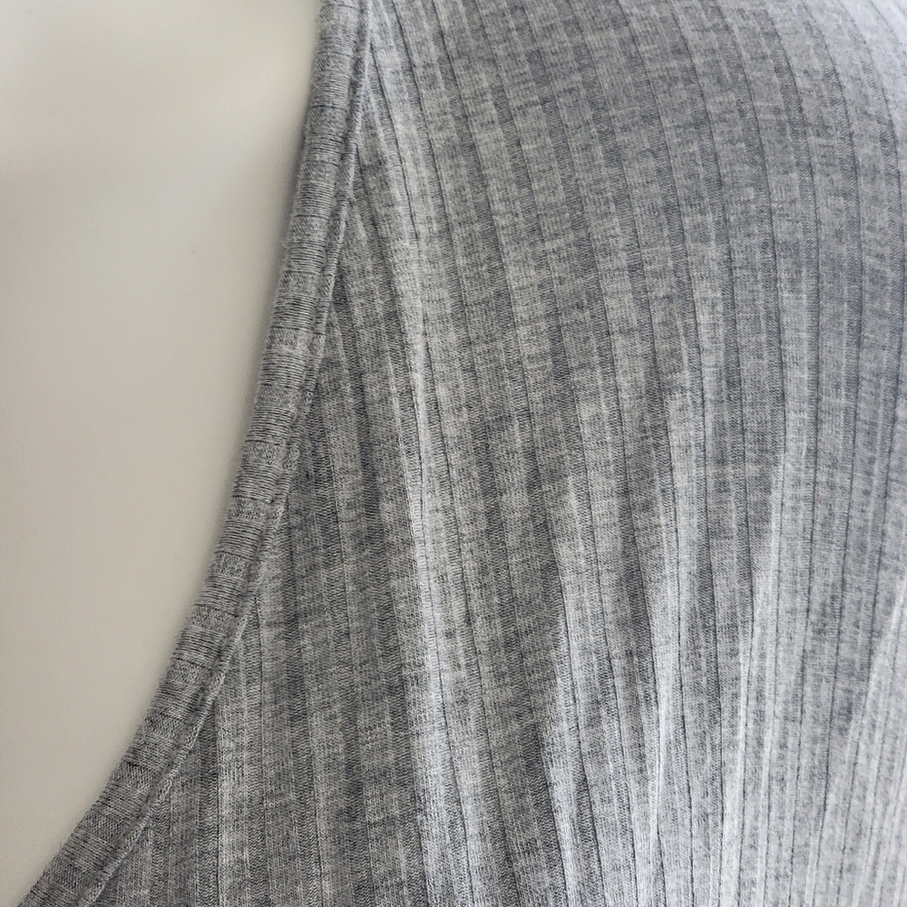 Botanique Knot front top Gray Size 1X - Picture 4 of 7